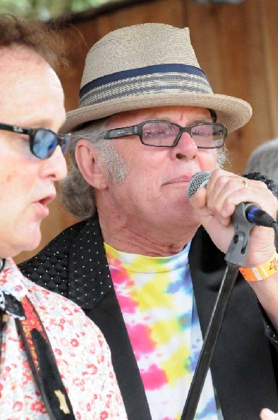 Mike Claxton  of the Sherwoods