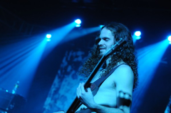 Full Service at La Zona Rosa, Austin Texas 03/05/2010