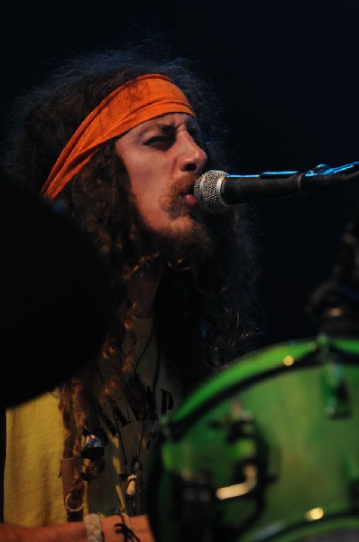 Full Service at The Austin Music Hall, Austin, Texas