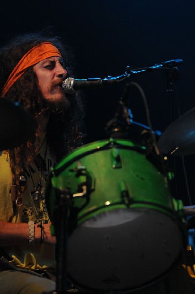 Full Service at The Austin Music Hall, Austin, Texas