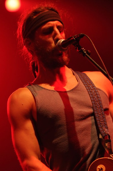 Full Service at The Austin Music Hall, Austin, Texas