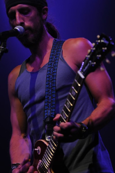 Full Service at The Austin Music Hall, Austin, Texas