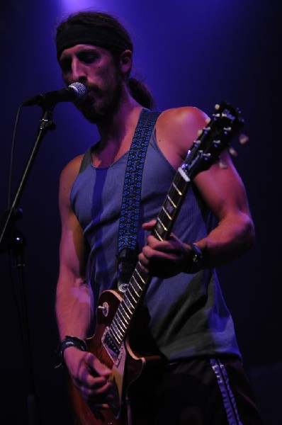 Full Service at The Austin Music Hall, Austin, Texas