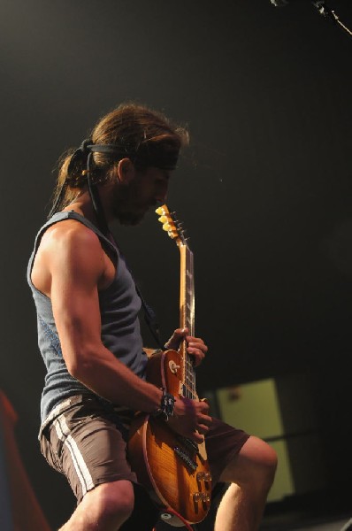 Full Service at The Austin Music Hall, Austin, Texas