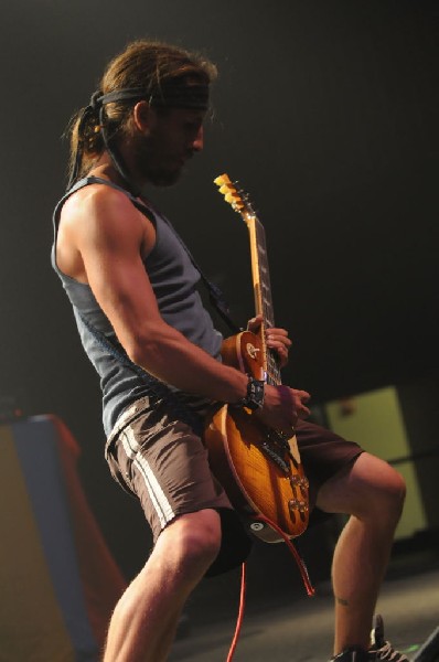 Full Service at The Austin Music Hall, Austin, Texas