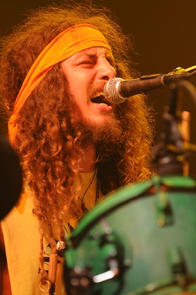 Full Service at The Austin Music Hall, Austin, Texas