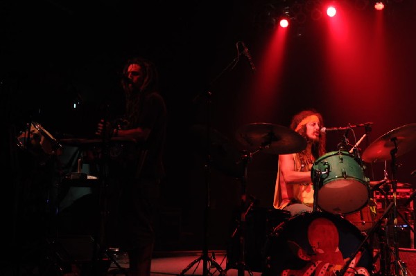 Full Service at The Austin Music Hall, Austin, Texas