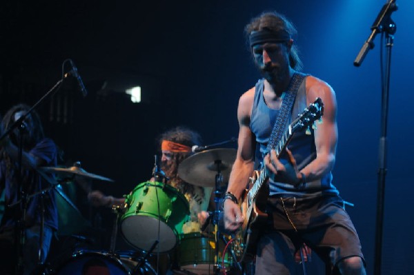 Full Service at The Austin Music Hall, Austin, Texas