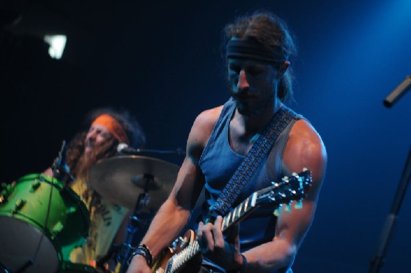 Full Service at The Austin Music Hall, Austin, Texas