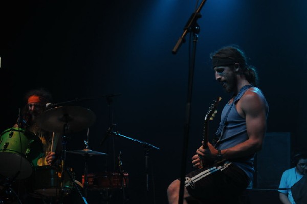 Full Service at The Austin Music Hall, Austin, Texas