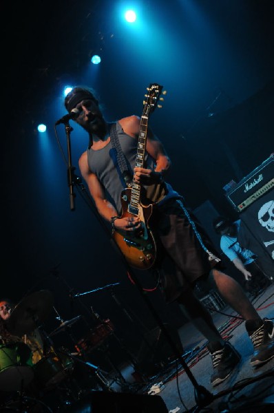 Full Service at The Austin Music Hall, Austin, Texas