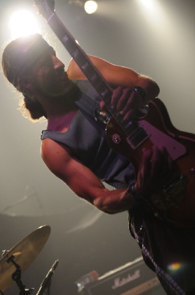 Full Service at The Austin Music Hall, Austin, Texas