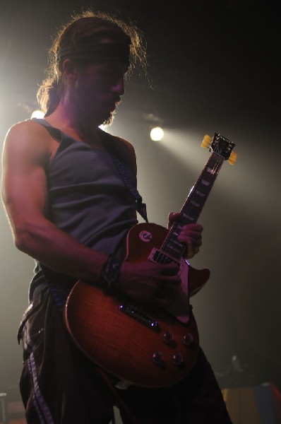 Full Service at The Austin Music Hall, Austin, Texas