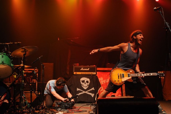 Full Service at The Austin Music Hall, Austin, Texas