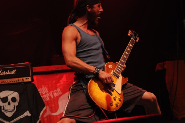 Full Service at The Austin Music Hall, Austin, Texas