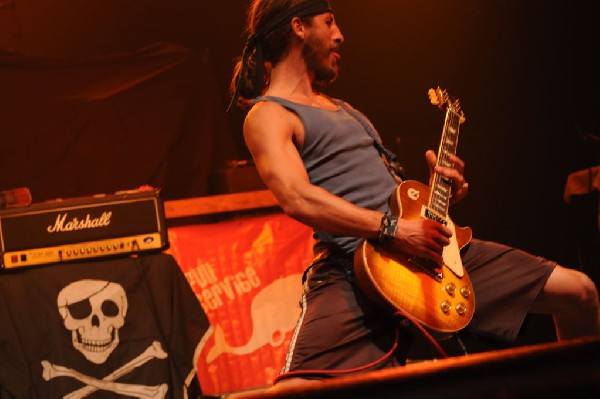 Full Service at The Austin Music Hall, Austin, Texas