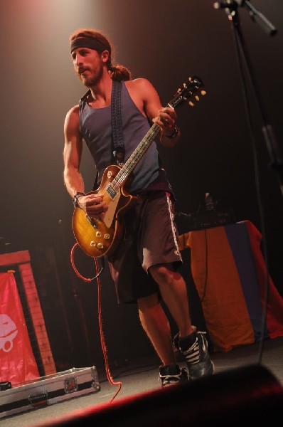 Full Service at The Austin Music Hall, Austin, Texas