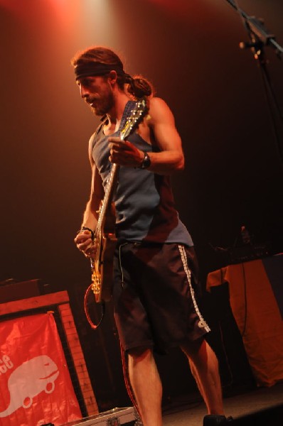 Full Service at The Austin Music Hall, Austin, Texas