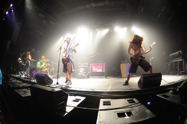 Full Service at The Austin Music Hall, Austin, Texas