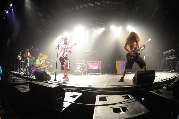 Full Service at The Austin Music Hall, Austin, Texas