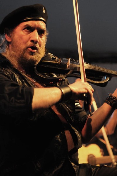 Gogol Bordello at Stubb's BarBQ, Austin, Texas April 14, 2011 - photo by Je