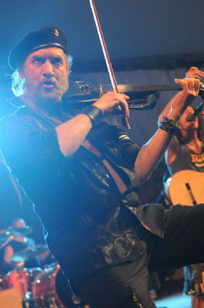 Gogol Bordello at Stubb's BarBQ, Austin, Texas April 14, 2011 - photo by Je