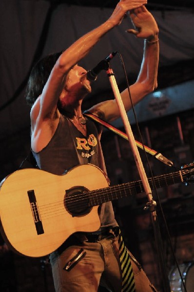 Gogol Bordello at Stubb's BarBQ, Austin, Texas April 14, 2011 - photo by Je
