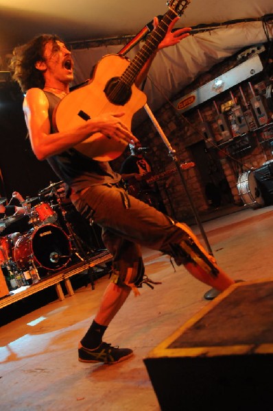 Gogol Bordello at Stubb's BarBQ, Austin, Texas April 14, 2011 - photo by Je