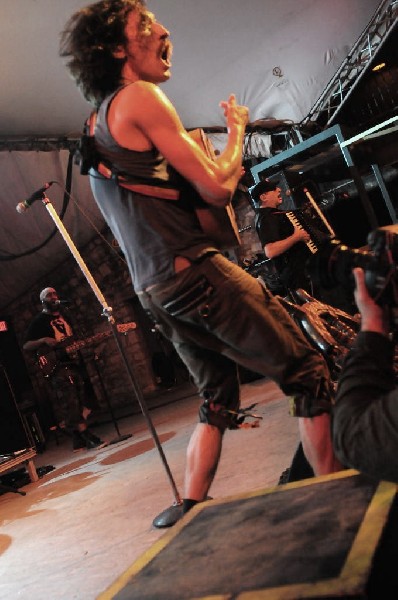 Gogol Bordello at Stubb's BarBQ, Austin, Texas April 14, 2011 - photo by Je