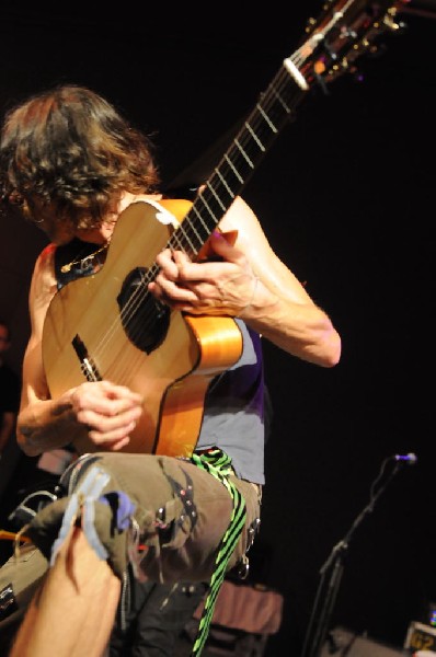 Gogol Bordello at Stubb's BarBQ, Austin, Texas April 14, 2011 - photo by Je