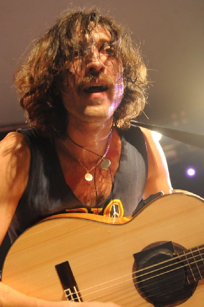 Gogol Bordello at Stubb's BarBQ, Austin, Texas April 14, 2011 - photo by Je