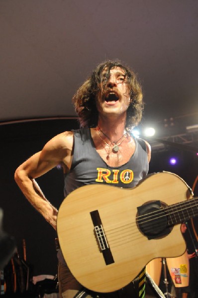 Gogol Bordello at Stubb's BarBQ, Austin, Texas April 14, 2011 - photo by Je