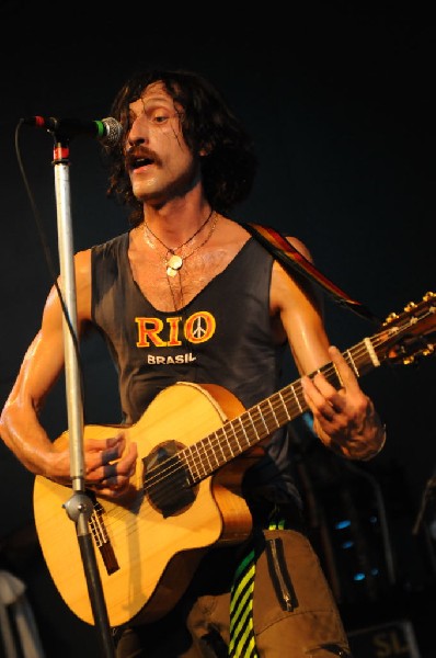 Gogol Bordello at Stubb's BarBQ, Austin, Texas April 14, 2011 - photo by Je