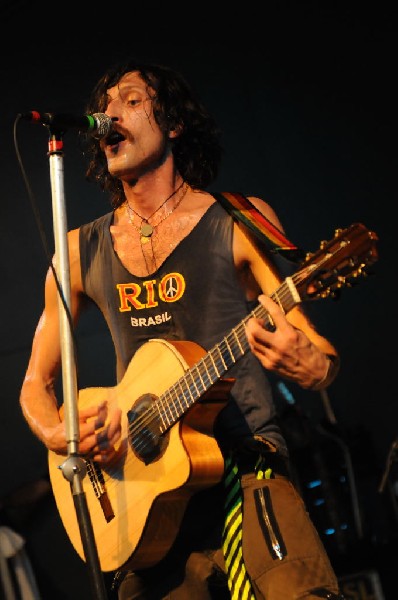 Gogol Bordello at Stubb's BarBQ, Austin, Texas April 14, 2011 - photo by Je