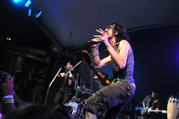 Gogol Bordello at Stubb's BarBQ, Austin, Texas April 14, 2011 - photo by Je