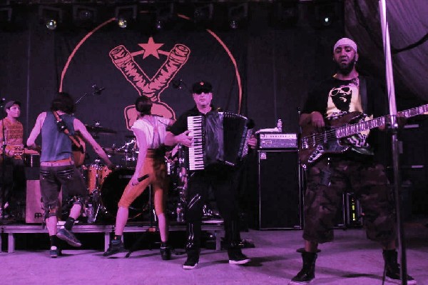 Gogol Bordello at Stubb's BarBQ, Austin, Texas April 14, 2011 - photo by Je