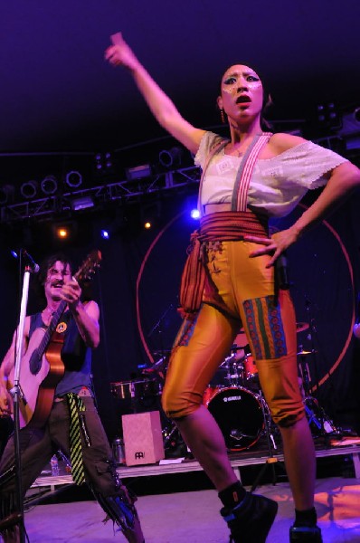 Gogol Bordello at Stubb's BarBQ, Austin, Texas April 14, 2011 - photo by Je