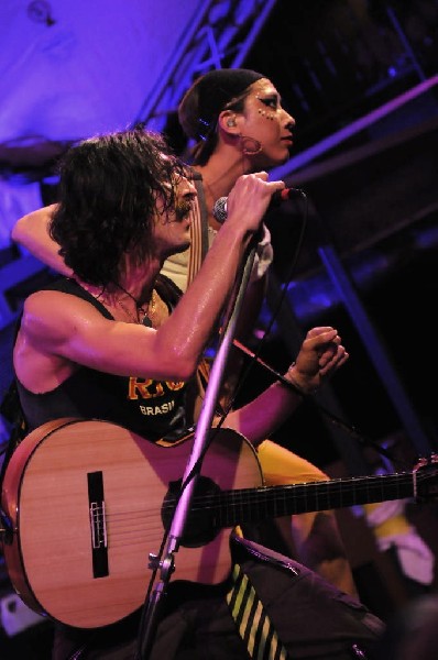 Gogol Bordello at Stubb's BarBQ, Austin, Texas April 14, 2011 - photo by Je