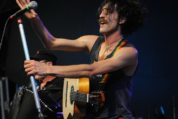 Gogol Bordello at Stubb's BarBQ, Austin, Texas April 14, 2011 - photo by Je