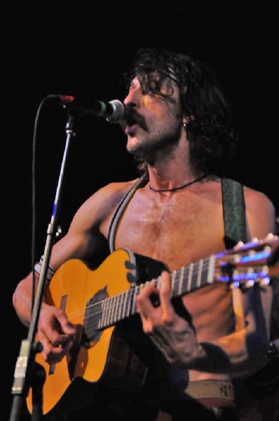 Gogol Bordello at Stubb's BarBQ, Austin, Texas - 11/01/09