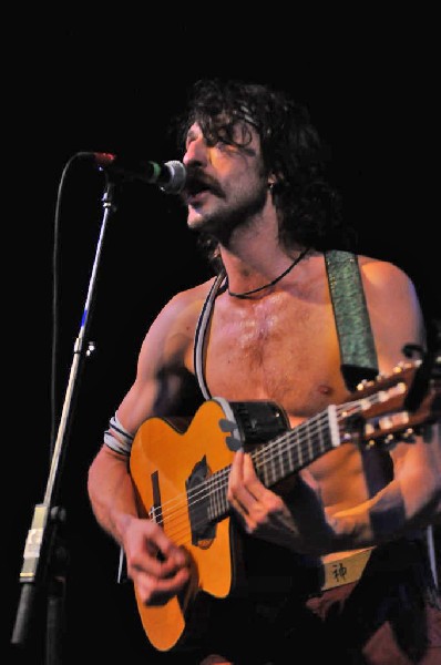 Gogol Bordello at Stubb's BarBQ, Austin, Texas - 11/01/09