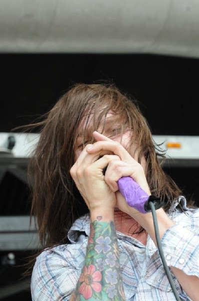 Greeley Estates on the Hurley Stage, Warped Tour, Verizon Wireless Amphithe