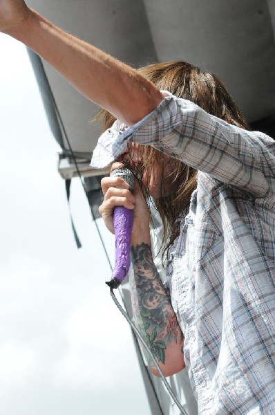 Greeley Estates on the Hurley Stage, Warped Tour, Verizon Wireless Amphithe