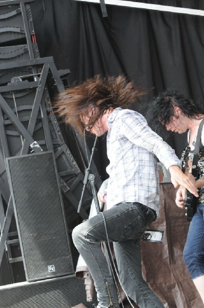 Greeley Estates on the Hurley Stage, Warped Tour, Verizon Wireless Amphithe