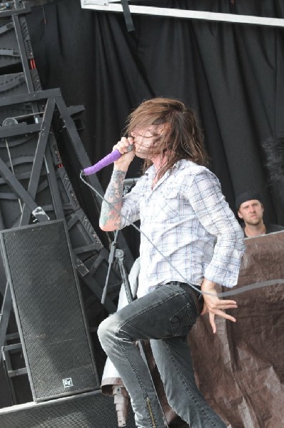 Greeley Estates on the Hurley Stage, Warped Tour, Verizon Wireless Amphithe