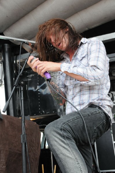 Greeley Estates on the Hurley Stage, Warped Tour, Verizon Wireless Amphithe