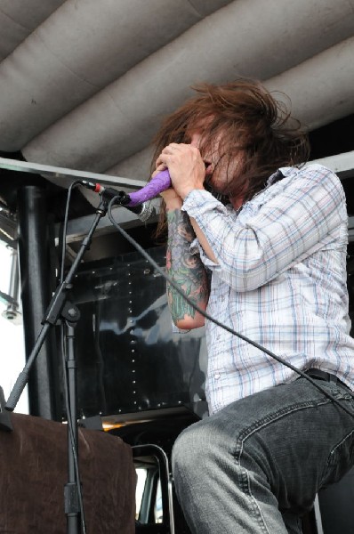 Greeley Estates on the Hurley Stage, Warped Tour, Verizon Wireless Amphithe