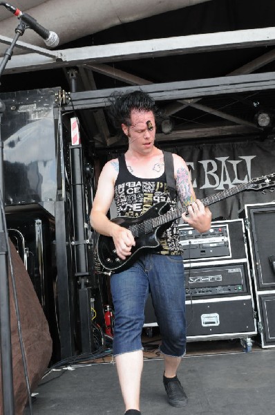 Greeley Estates on the Hurley Stage, Warped Tour, Verizon Wireless Amphithe