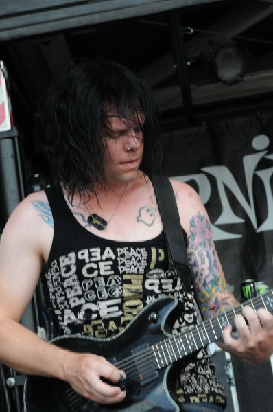 Greeley Estates on the Hurley Stage, Warped Tour, Verizon Wireless Amphithe