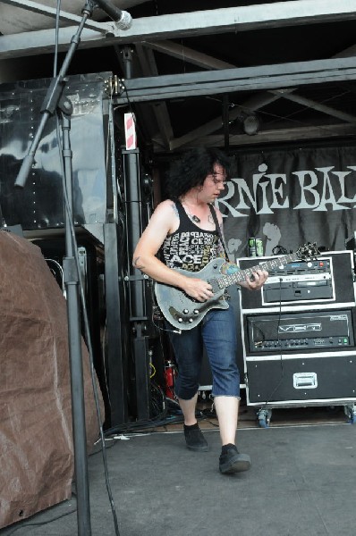 Greeley Estates on the Hurley Stage, Warped Tour, Verizon Wireless Amphithe